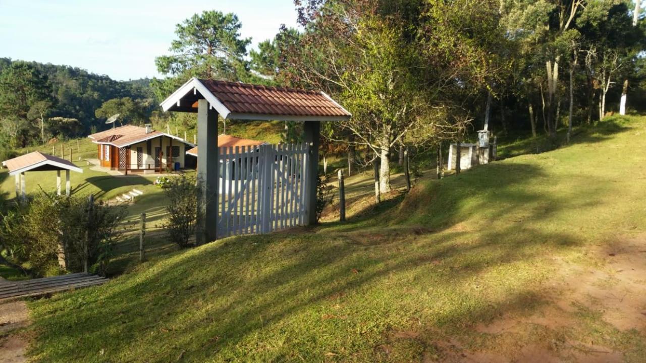 Um Lugar Para Curtir, Descansar E Amar! Campos do Jordão Esterno foto